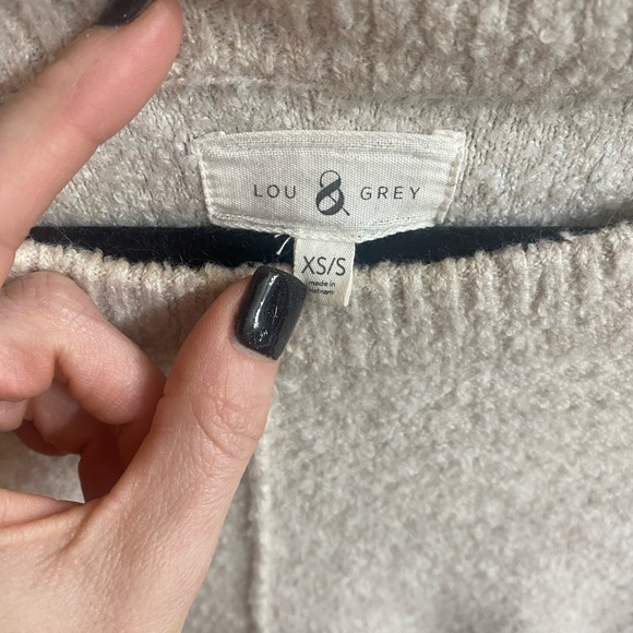 LOFT Poncho style sweater - Picture 3 of 3